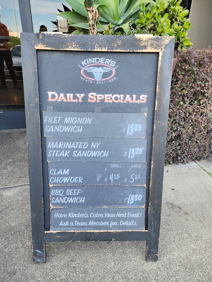 Kinder's Meats Deli BBQ & Catering - 8