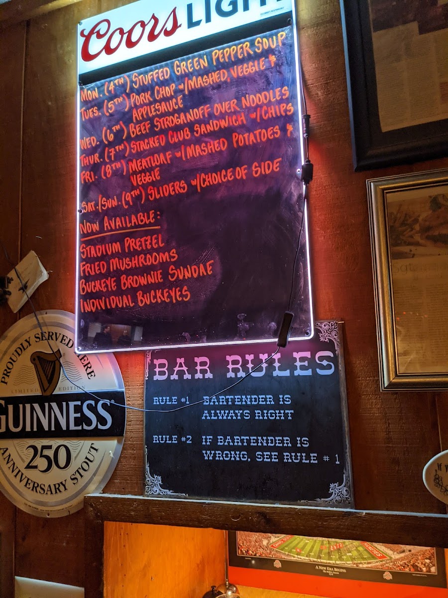 O'Reilly's Pub - 10