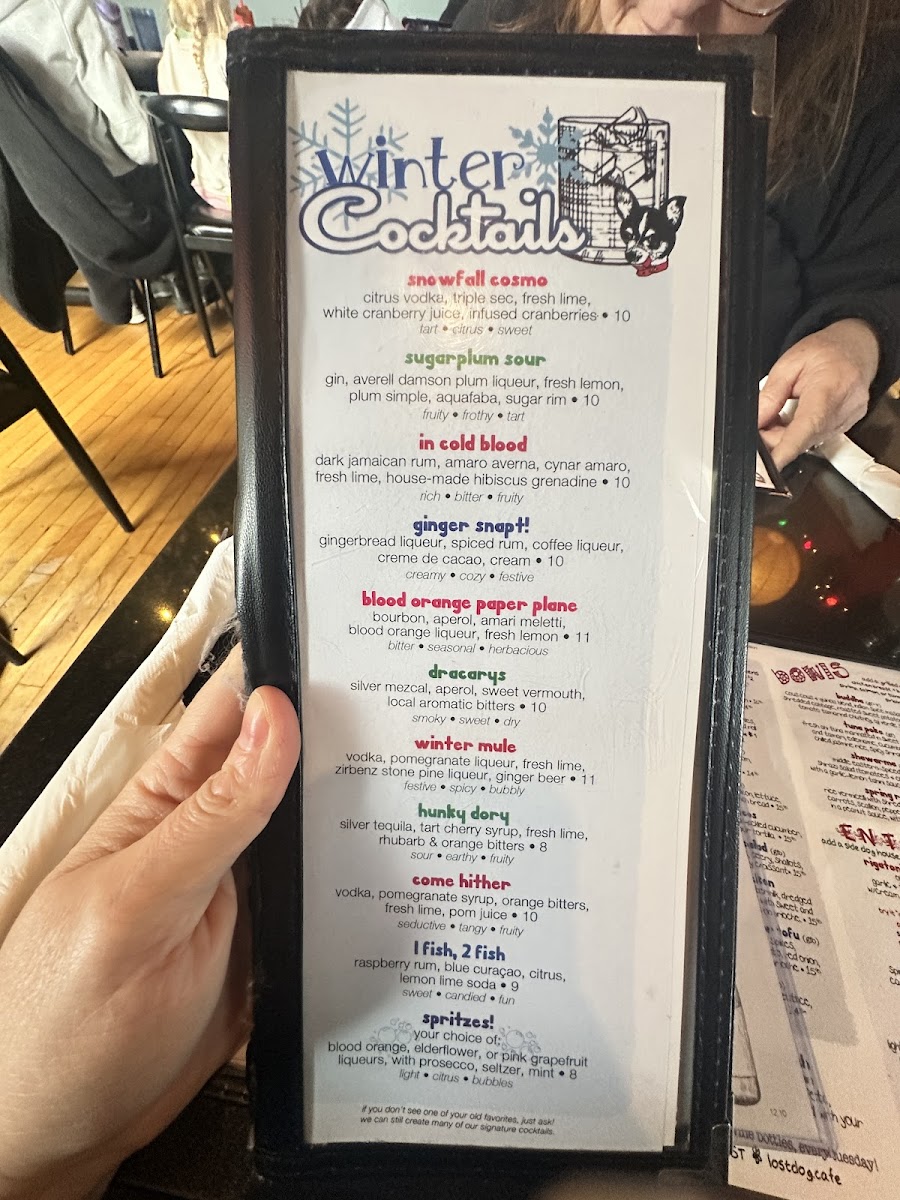 Lost Dog Café & Lounge - 6