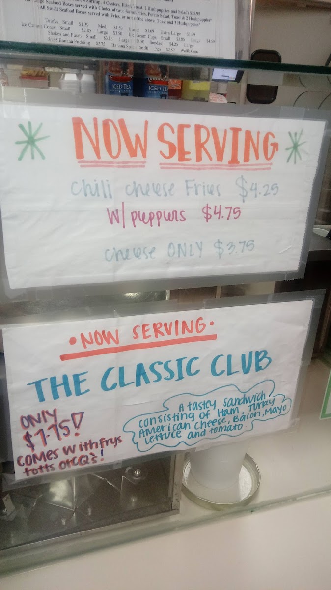 Le Blanc's Drive Inn - 10