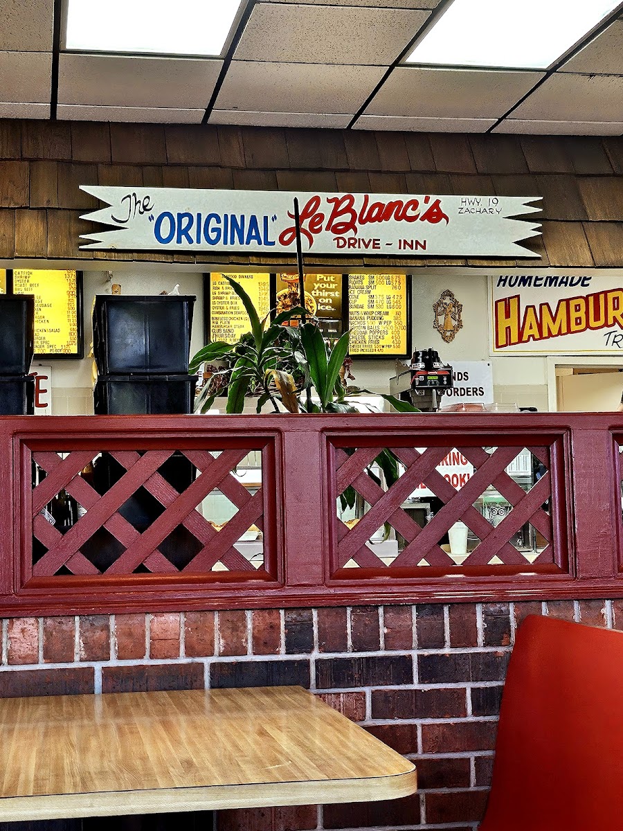 Le Blanc's Drive Inn