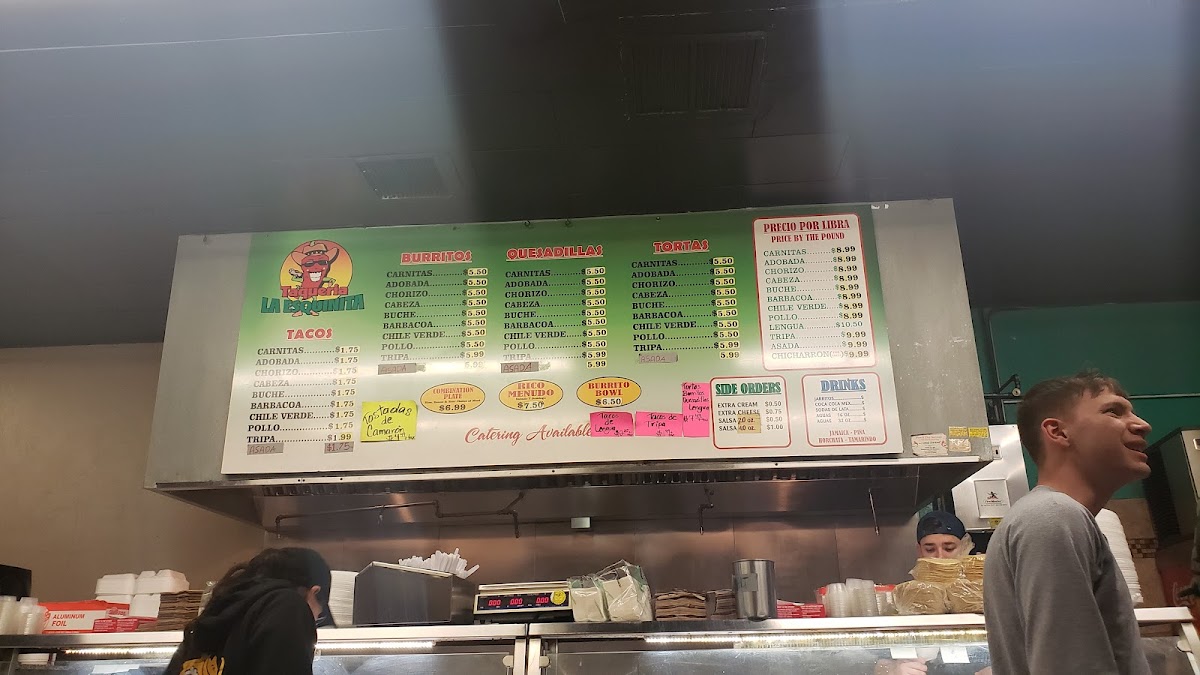 Taqueria La Esquinita - 10