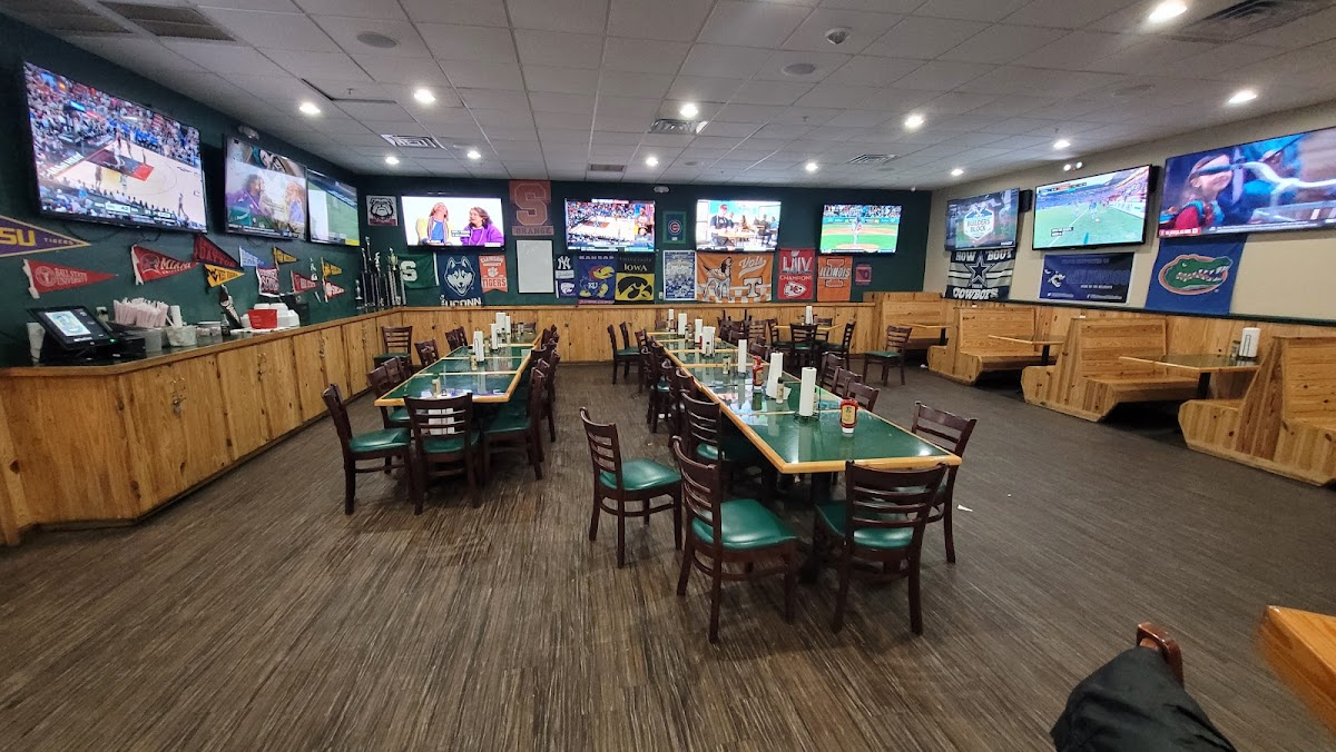 Gator's Dockside Brownwood