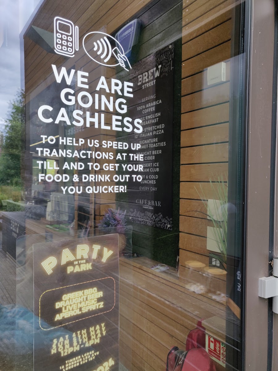 Brew Street Cafe & Bar at Timber Lodge - 7