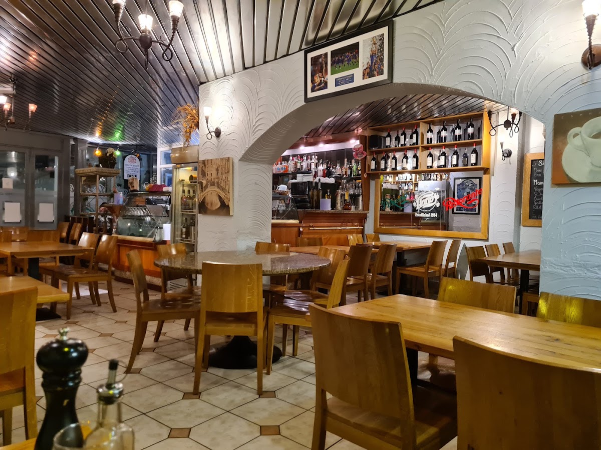 Florios Pizzeria Ristorante