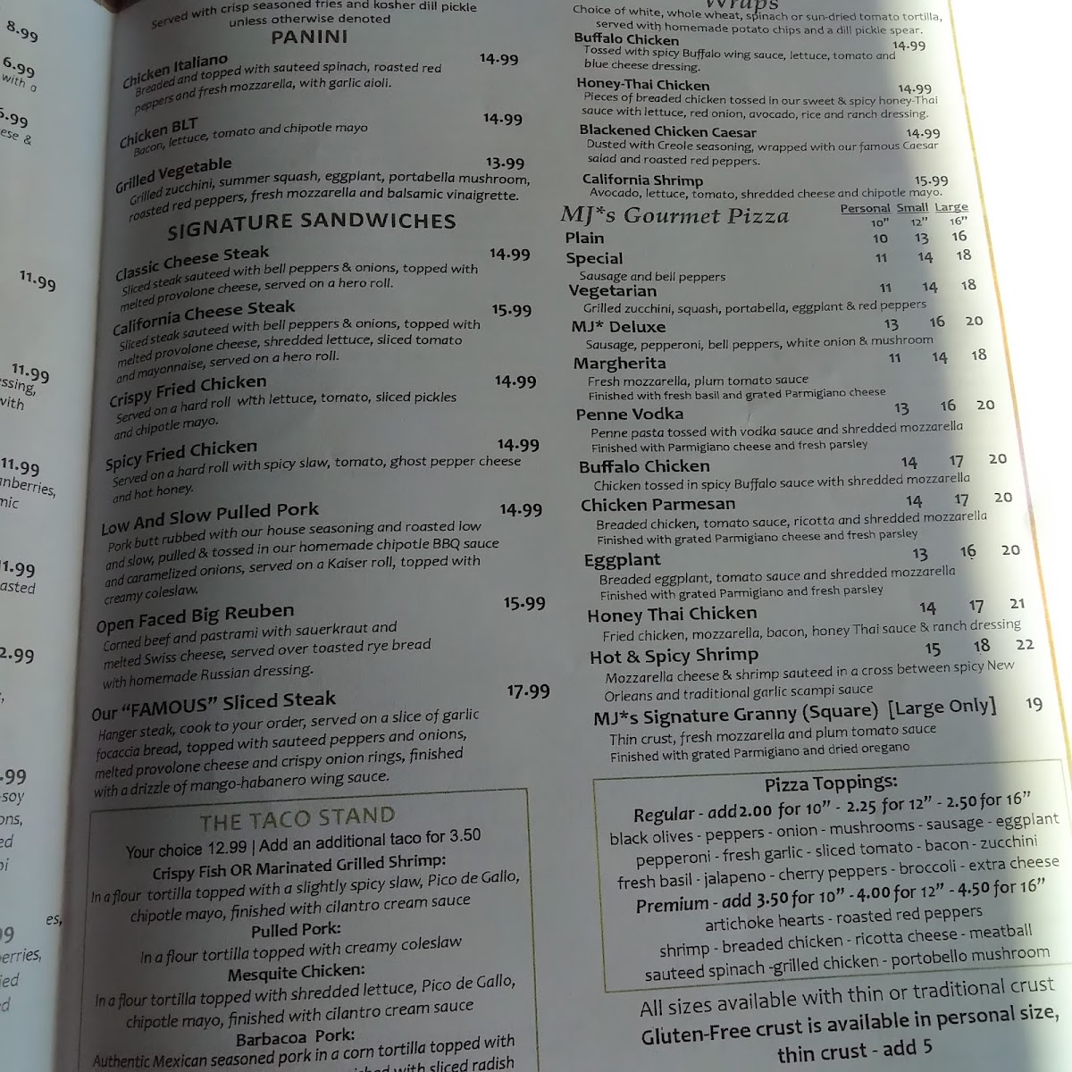 MJ's at Buttonwood Manor - 10