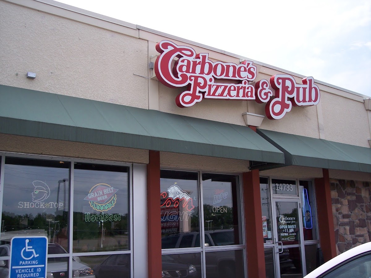 Carbone's Pizzeria