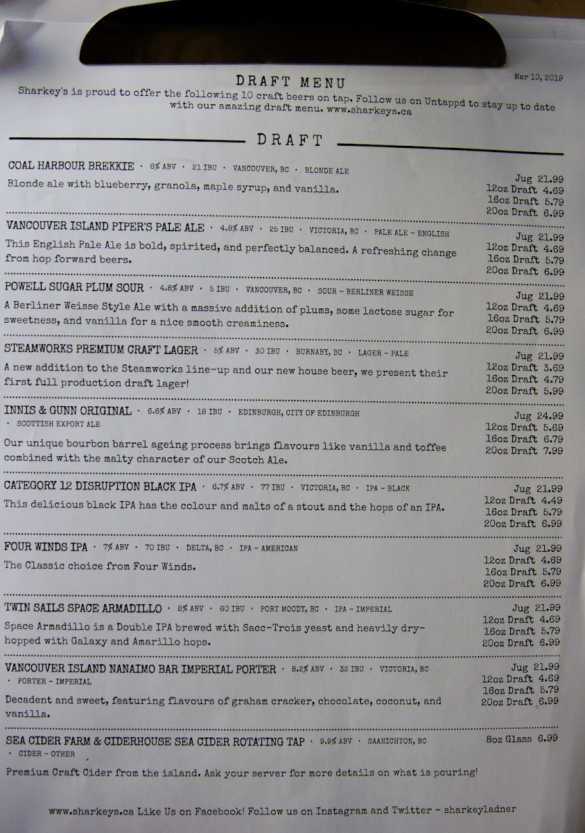 Sharkey's Seafood Bar & Grille - 7