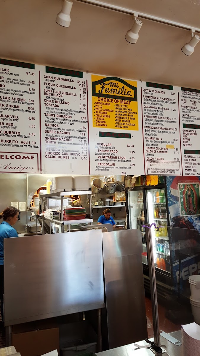 Taqueria Mi Familia - 8