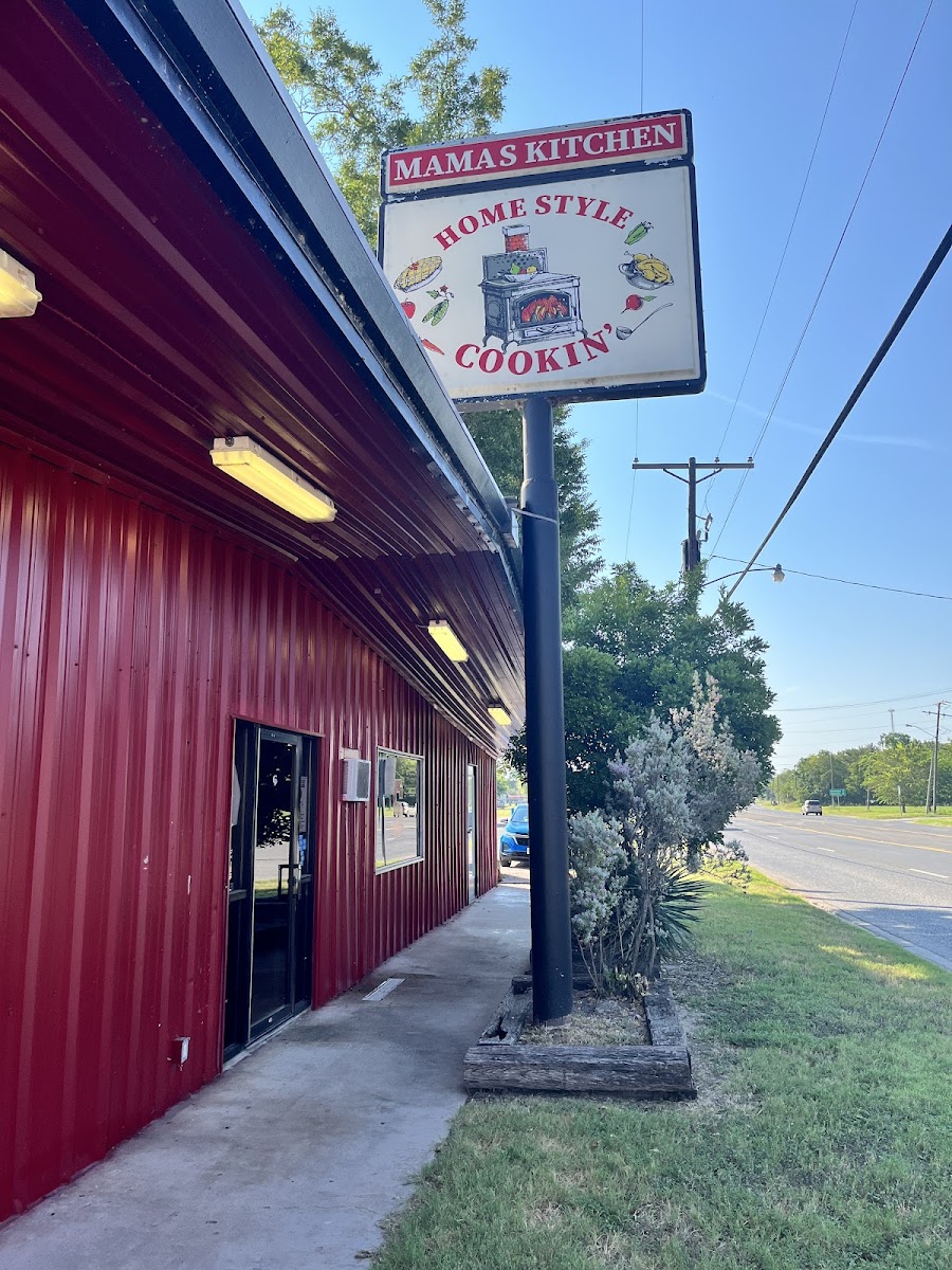 Mama's Kitchen