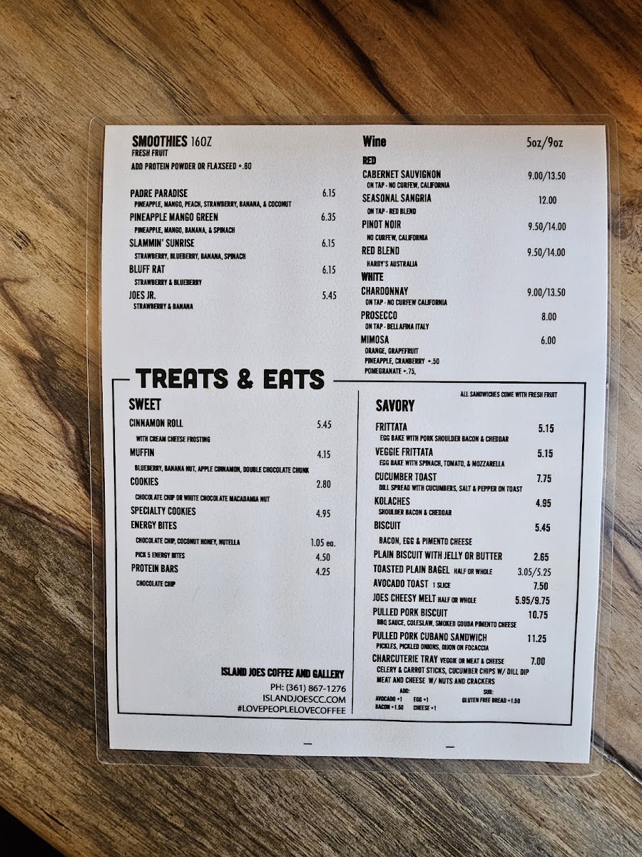 Island Joes Coffee and Gallery - 4