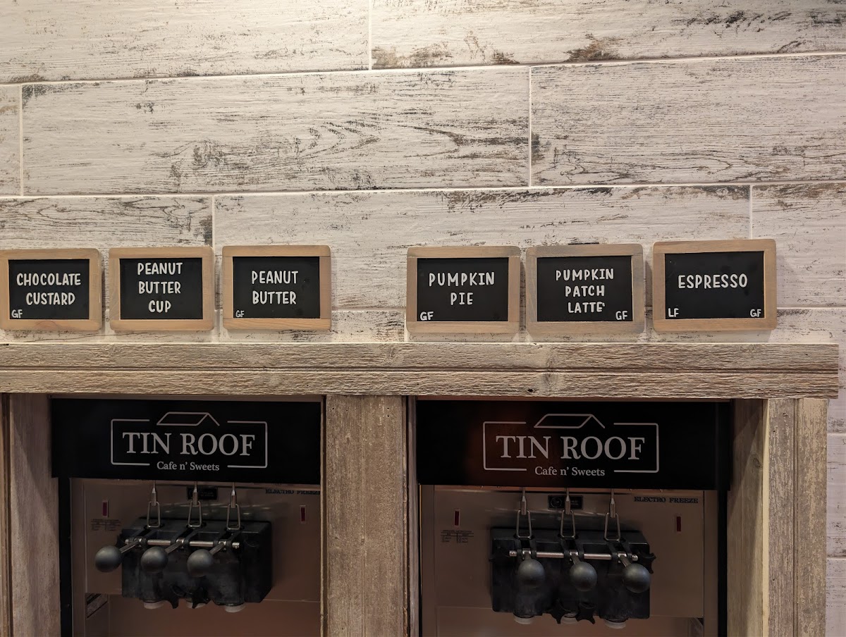 Tin Roof Cafe n' Sweets - 9