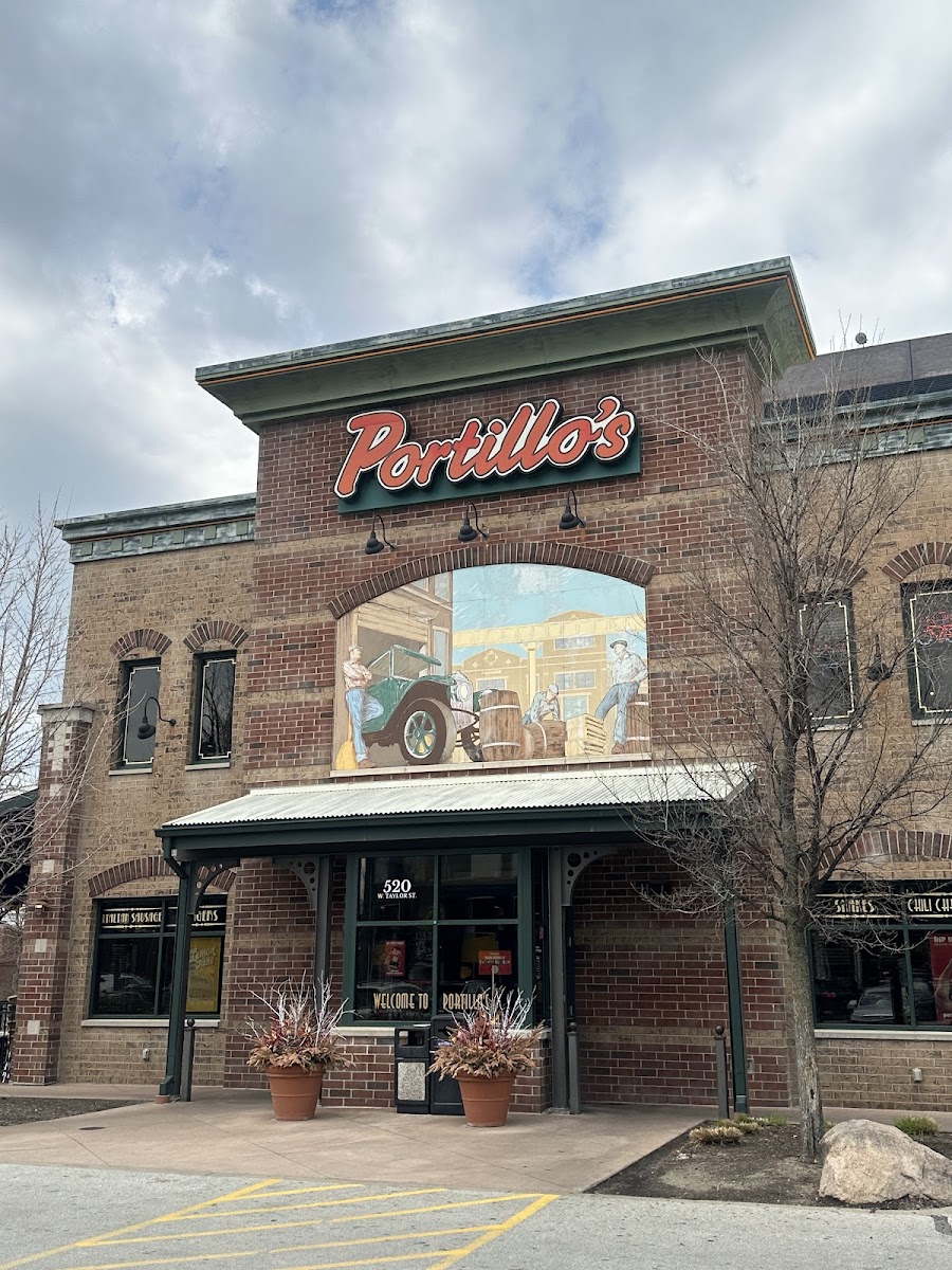 Portillo's Chicago – Canal and Taylor