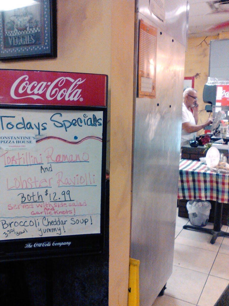 Constantine's Pizzeria - 5