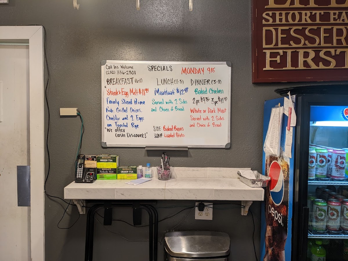 Taylor's Oak Restaurant - 5