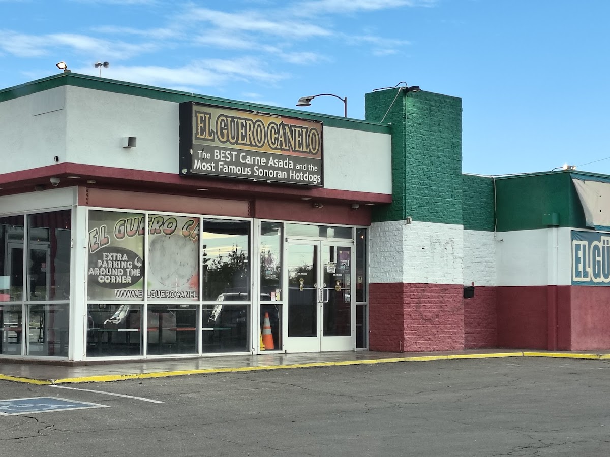 El Güero Canelo Restaurant