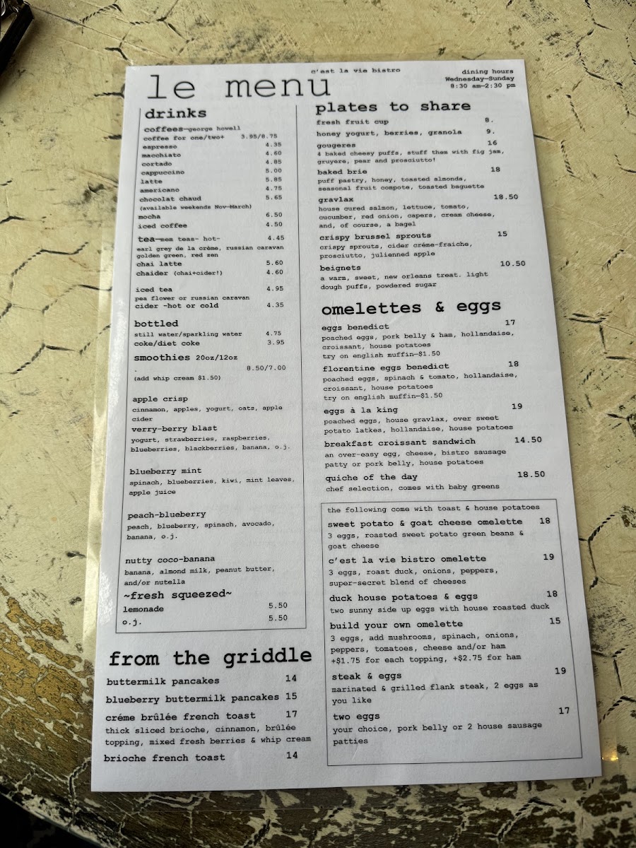 C'est La Vie Bistro - 4