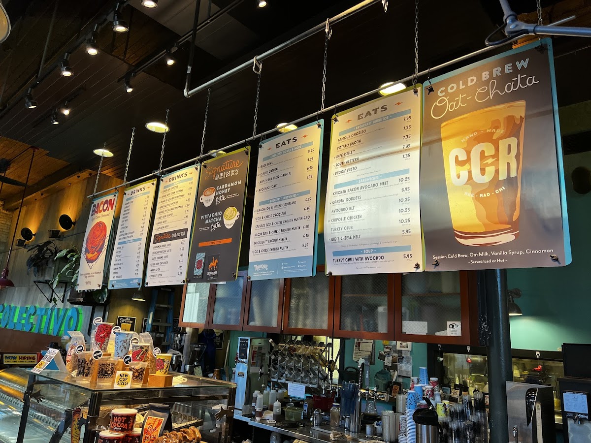 Colectivo Coffee Third Ward - 8