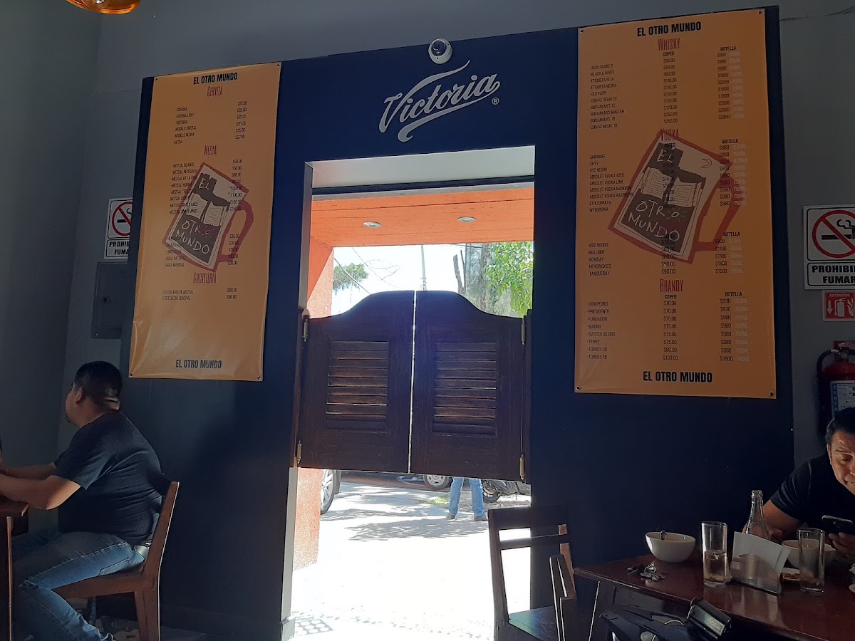 Cantina El Otro Mundo - 2