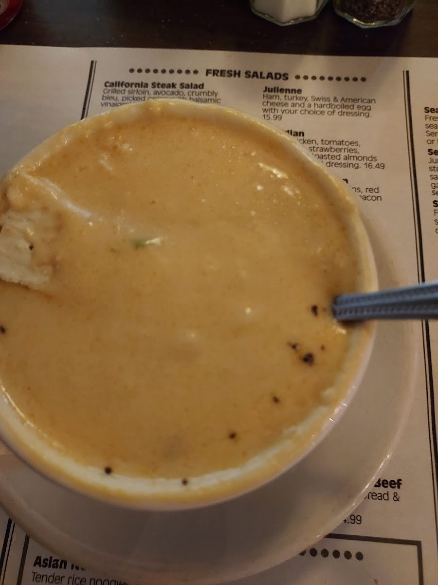 Leisure's Restaurant and Banquet Facility - 4