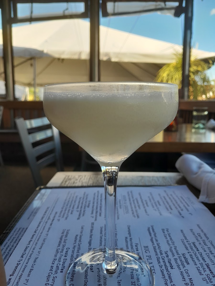 Coach House Bar & Grill - 8