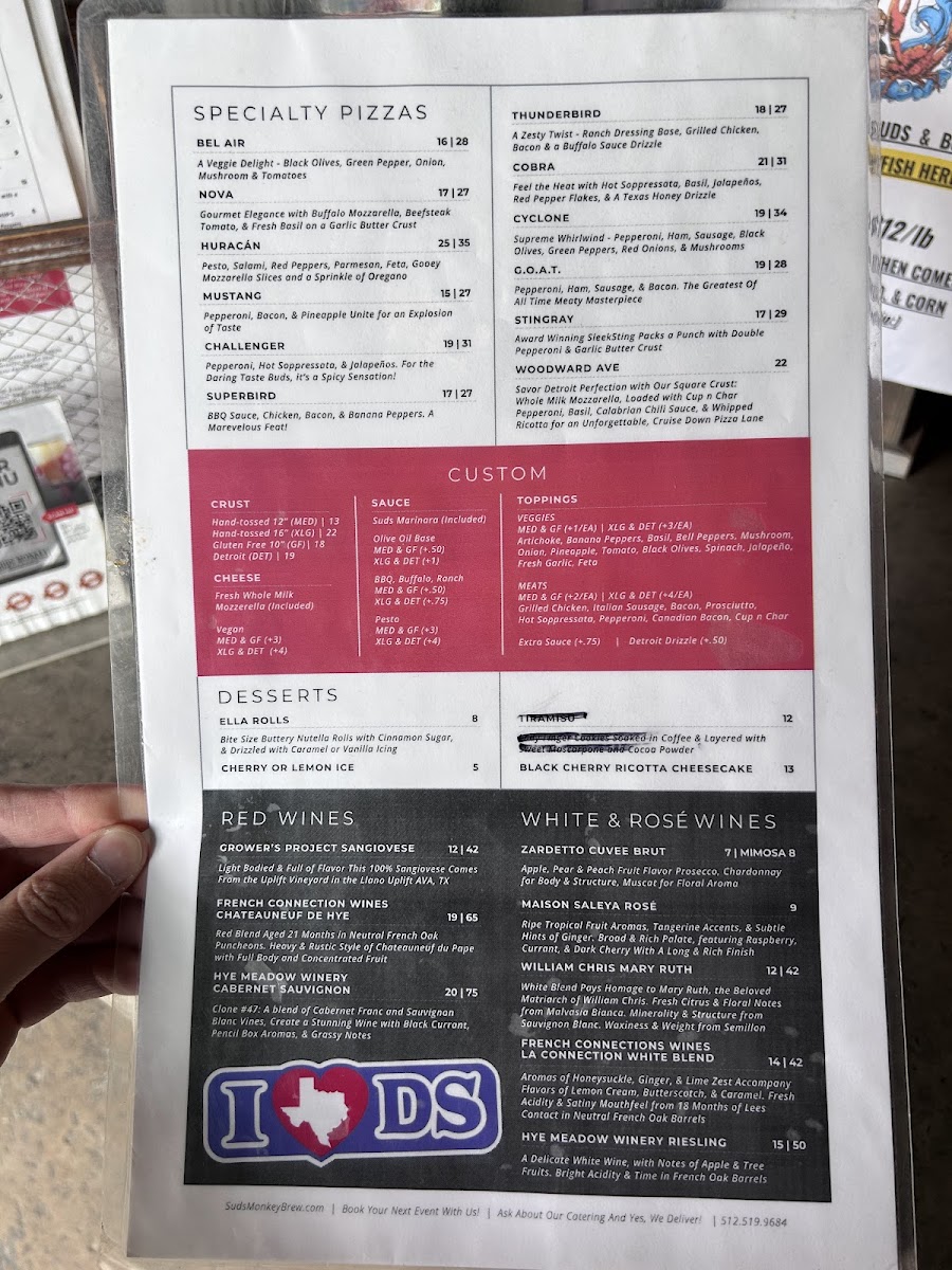 Suds Monkey Kitchen & Brewery Dripping Springs - 4