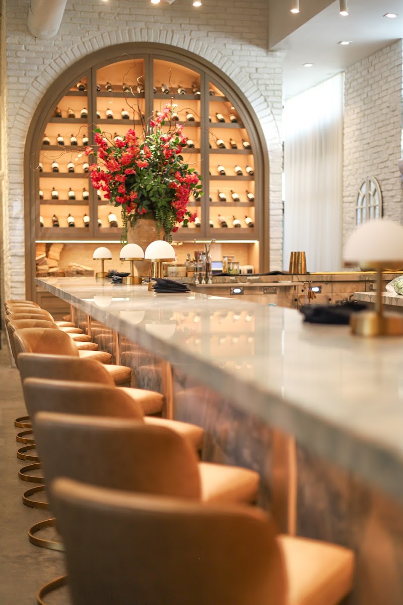 Abbalé Modern Mediterranean Kitchen - Aventura