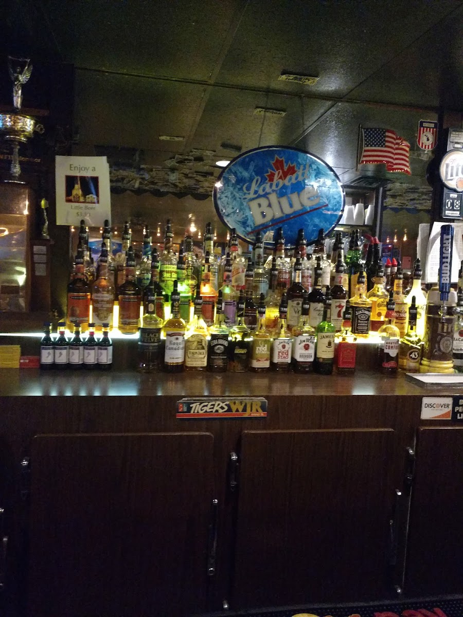 Winner's Circle Bar & Grill