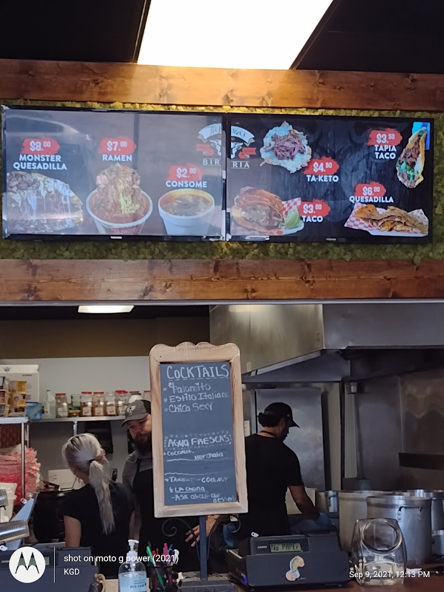 Las Tapias Birria - 9