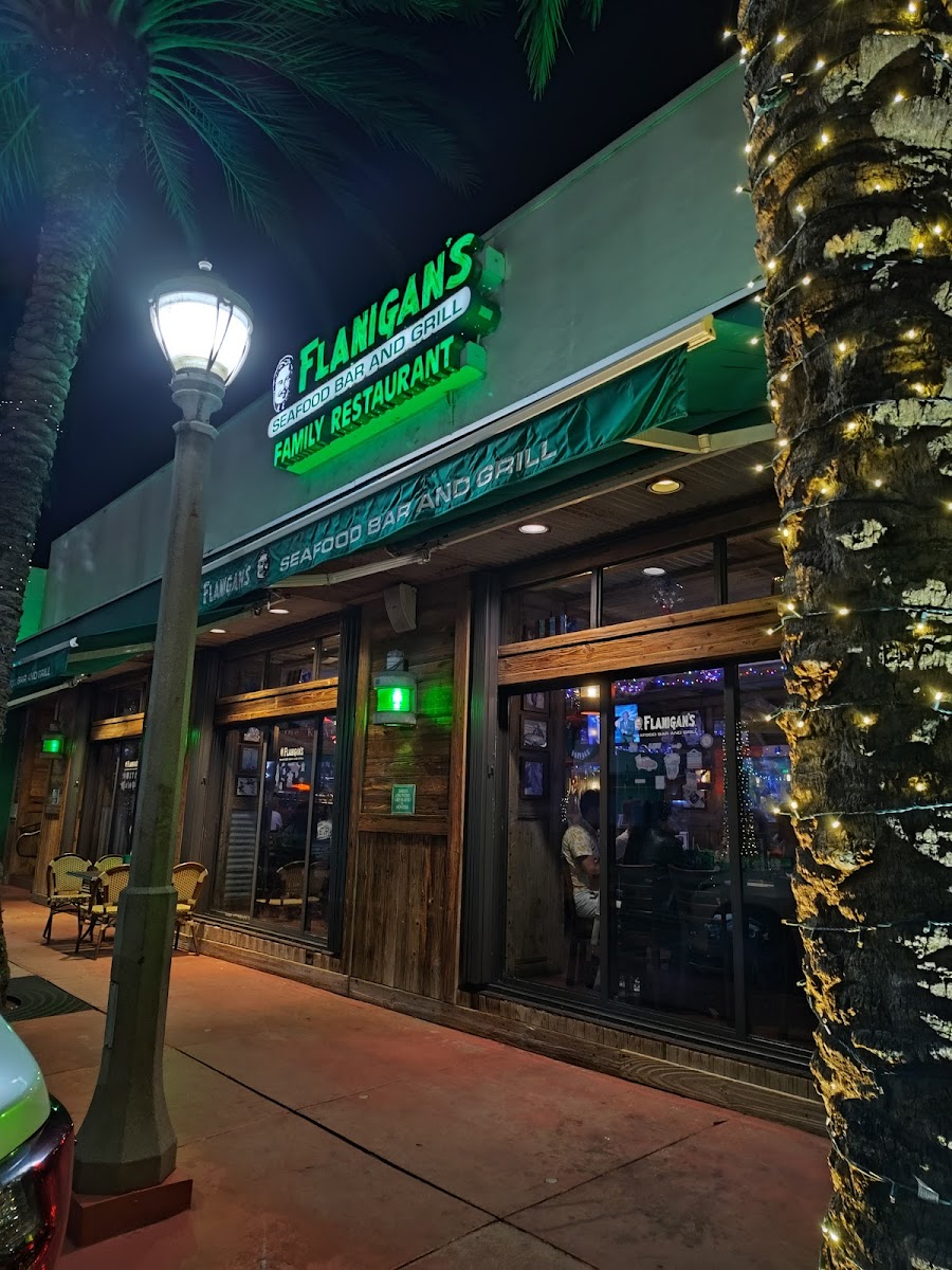 Flanigan's Seafood Bar and Grill