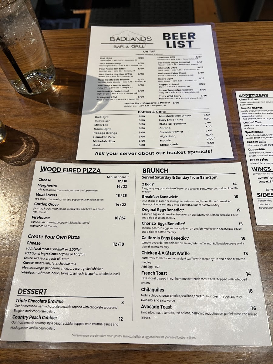 Badlands Bar & Grill - 8