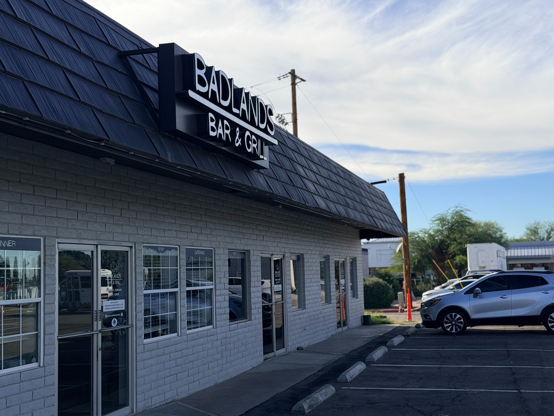 Badlands Bar & Grill