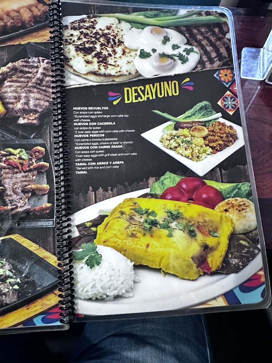 El Paisa Restaurant - 5