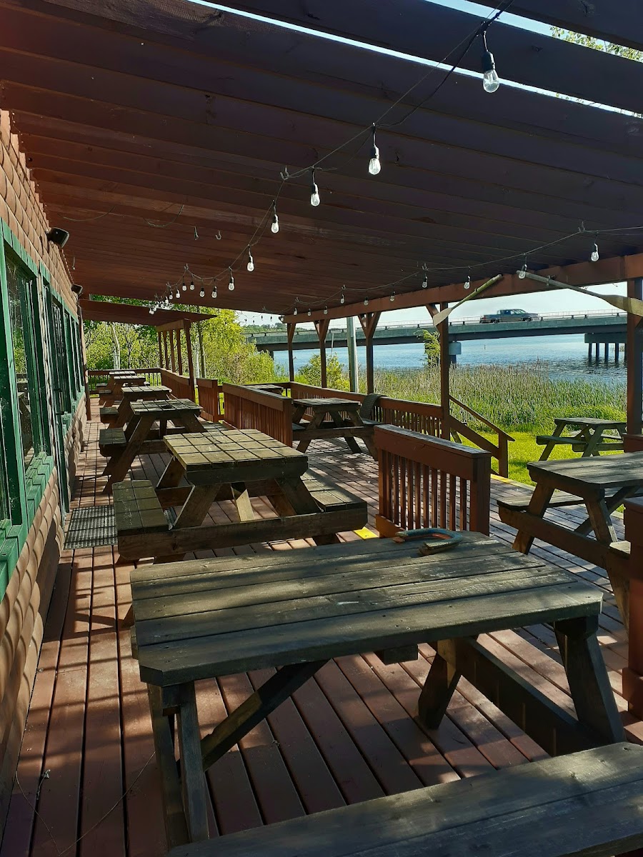 The Channel Bar & Grill