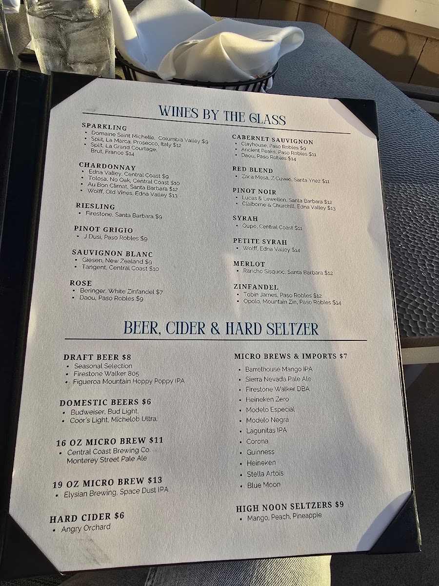 SeaVenture Restaurant - 4