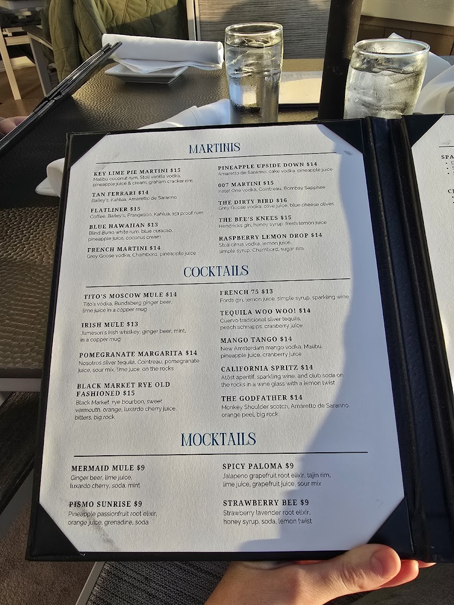 SeaVenture Restaurant - 9