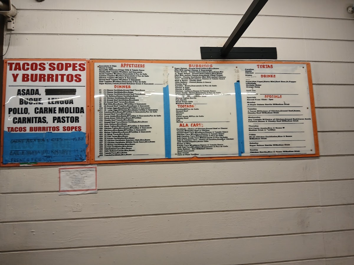 El Tarasco (Imperial Hwy) - 10