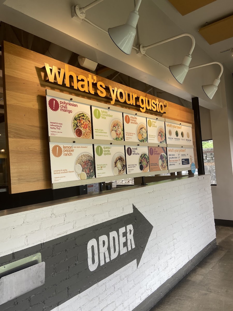 gusto! - healthy bowls & wraps - 10