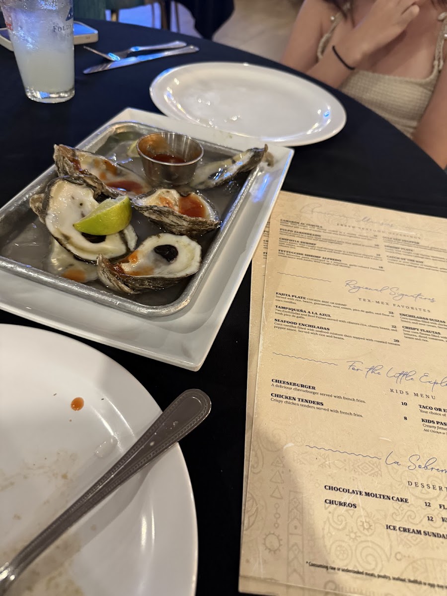 Azul Ocean Grill & Spirits - 6