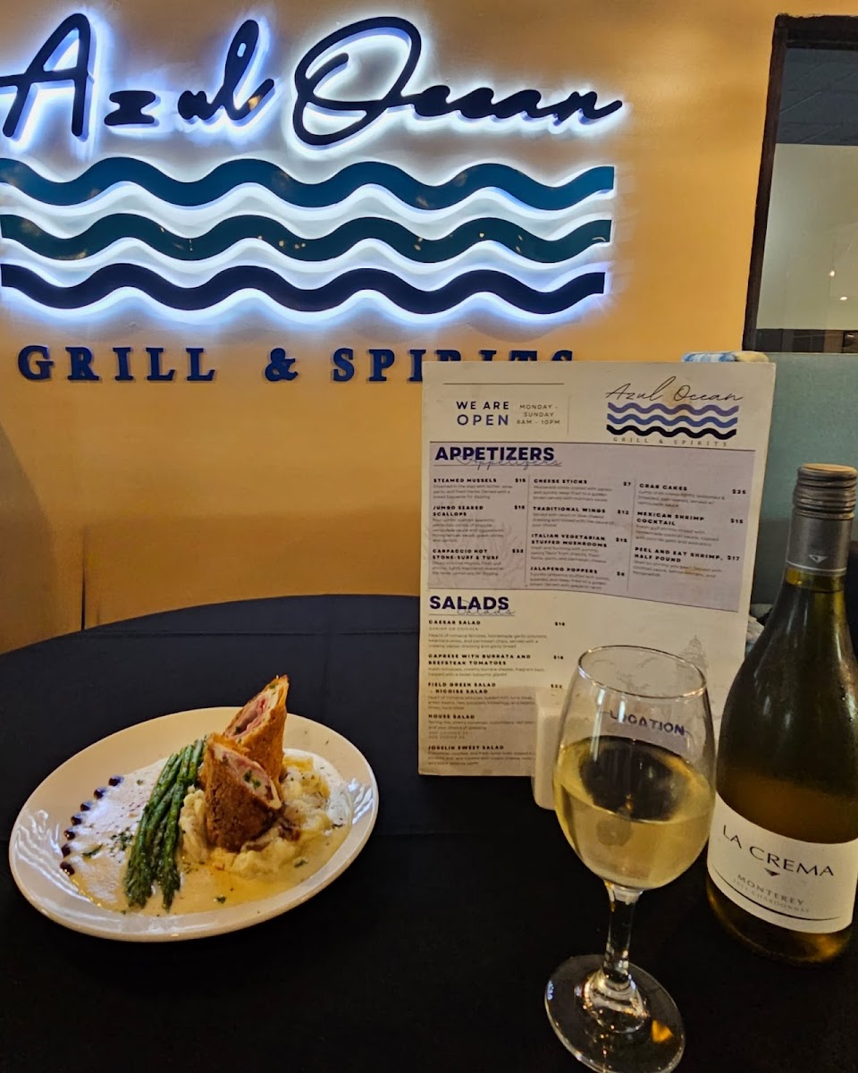 Azul Ocean Grill & Spirits - 8