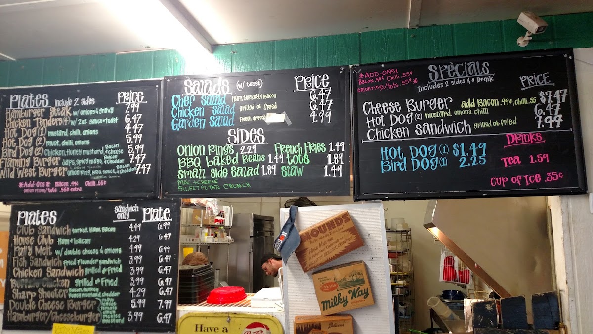 Mac Smith's Country Store - 6