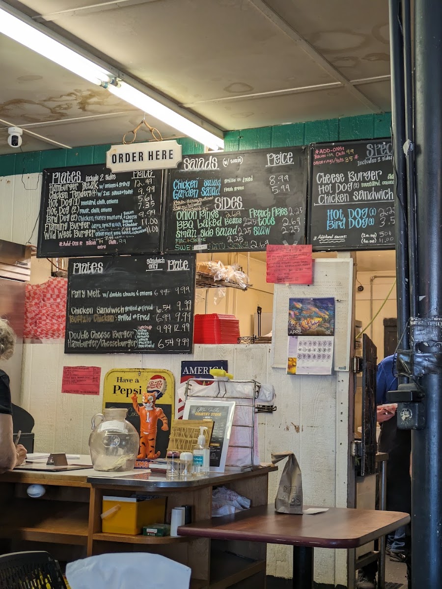 Mac Smith's Country Store - 7