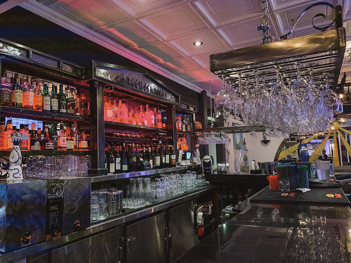 Greek Islands Restaurant