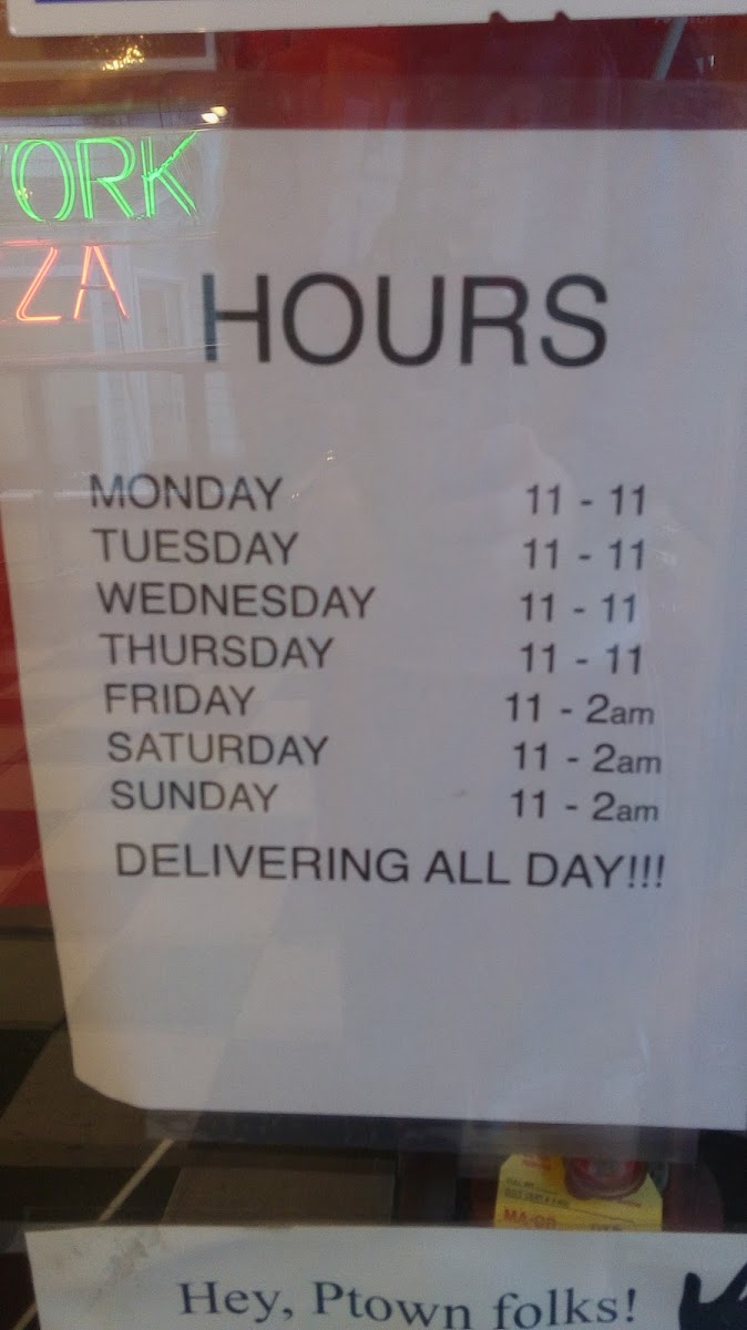 Twisted Pizza, Subs and Ice Cream - 8