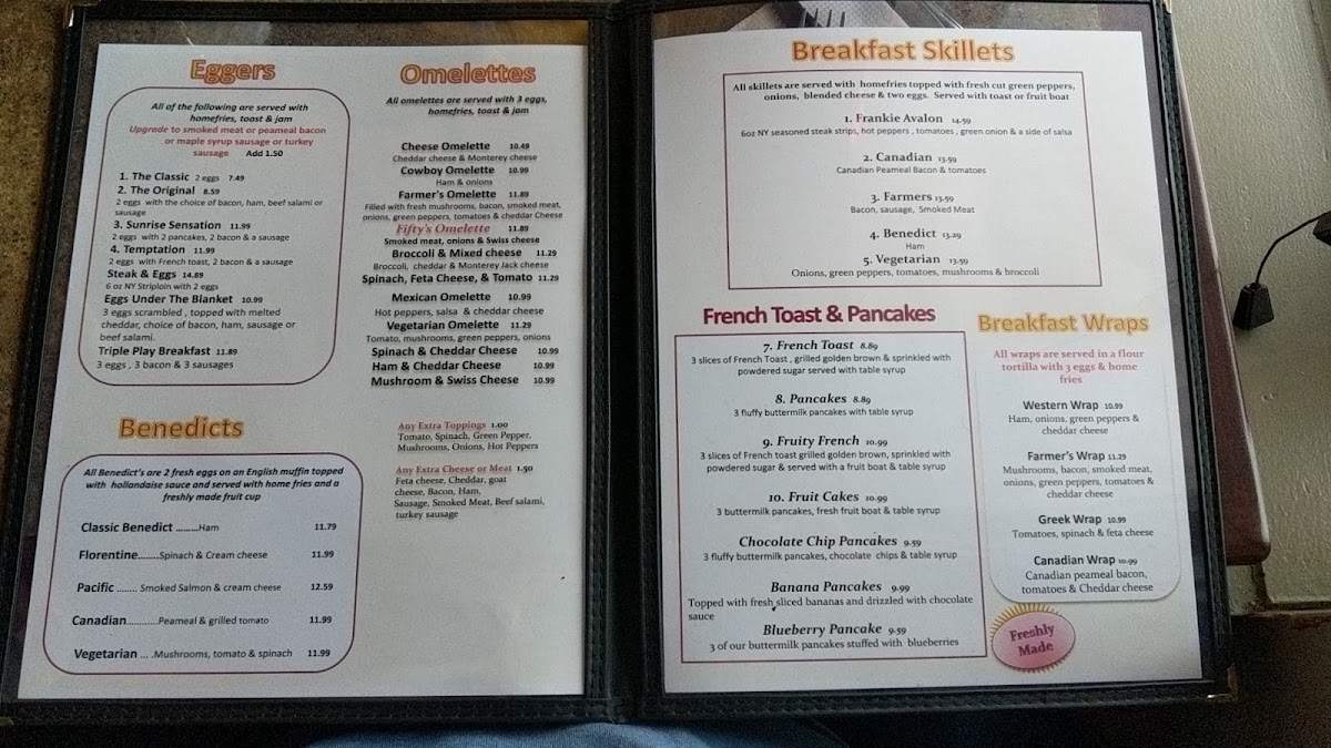 Maria's Fifty's Diner - 4