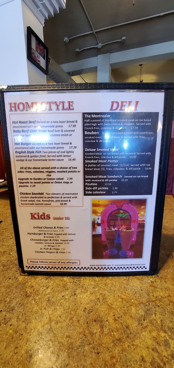 Maria's Fifty's Diner - 9