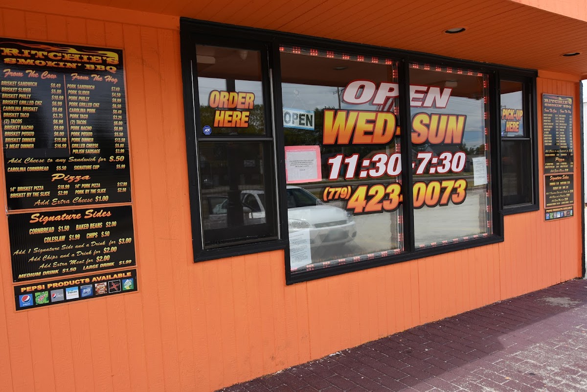 Ritchie's Smokin' BBQ - 8