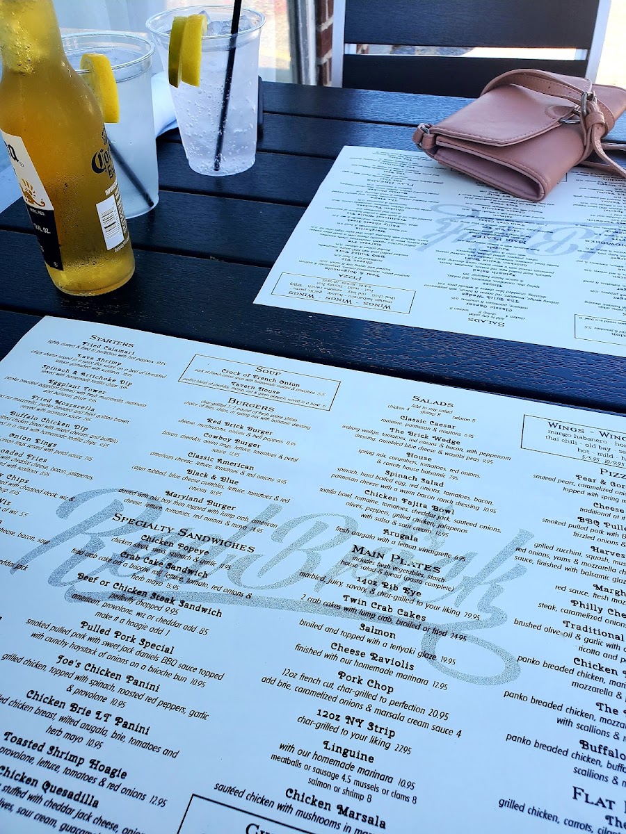 Red Brick Ale House - 9