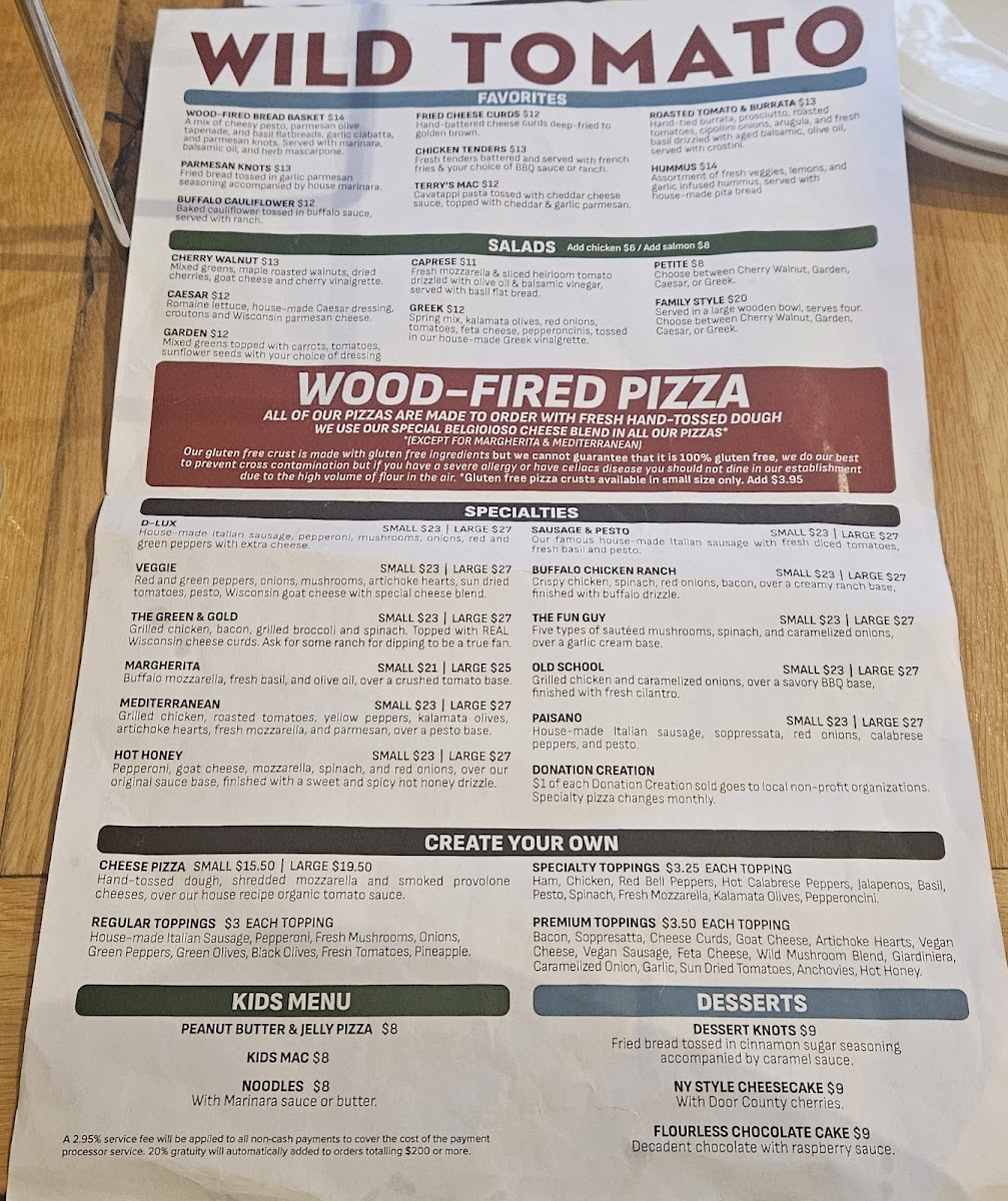 Wild Tomato Wood-Fired Pizza & Grille Sister Bay - 2