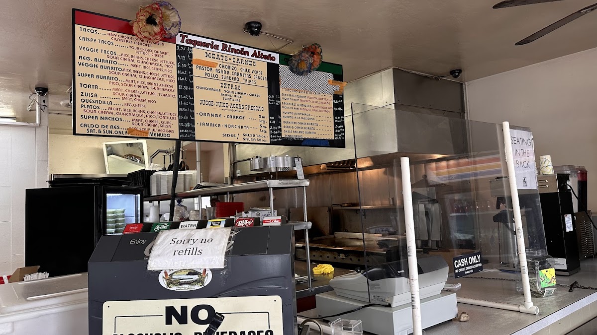 Taquería Rincón Alteño - 3